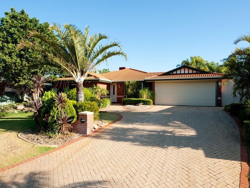 29 St Sebastien, Iluka WA 6028