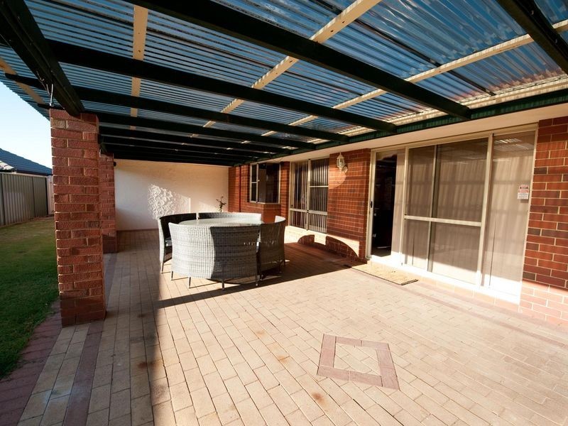 29 St Sebastien, Iluka WA 6028