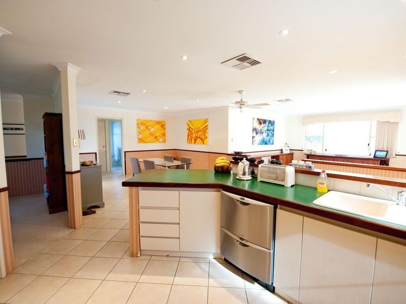 29 St Sebastien, Iluka WA 6028