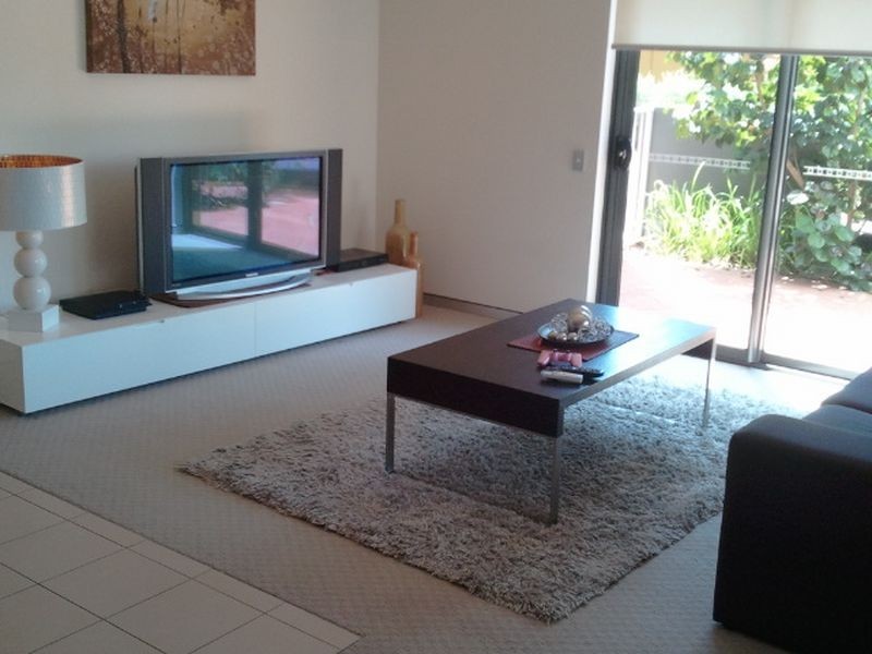 9/1 Molloy, Joondalup WA 6027