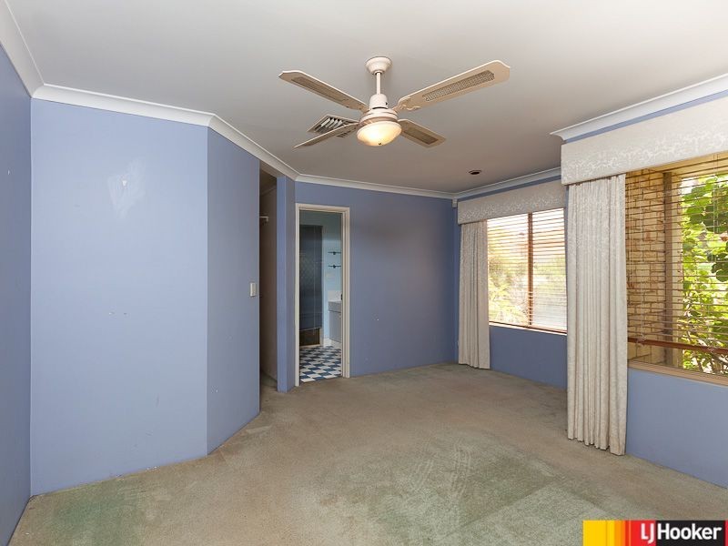 26 Stonehaven Parade, Kinross WA 6028