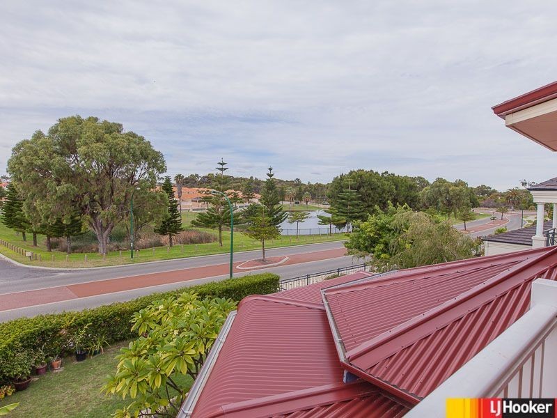 140 Broadbeach Boulevard, Hillarys WA 6025