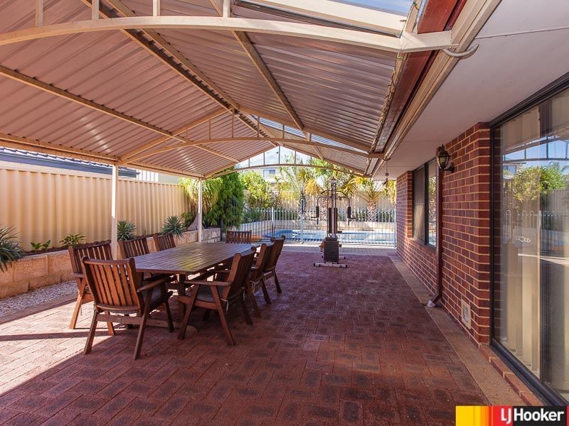 28 Heacham Ave, Hocking WA 6065