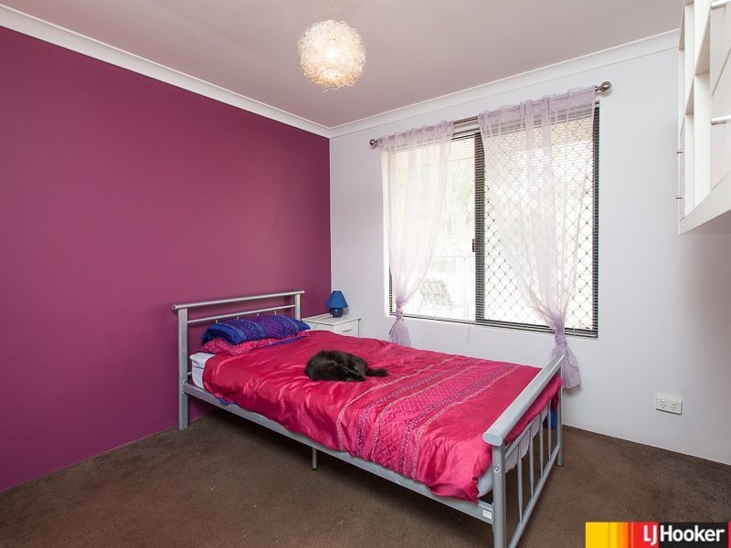 28 Heacham Ave, Hocking WA 6065