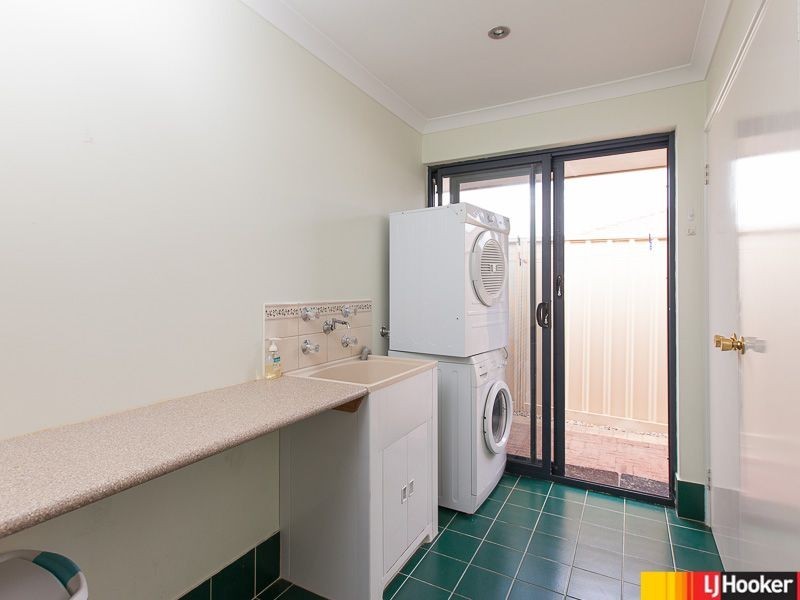 28 Heacham Ave, Hocking WA 6065