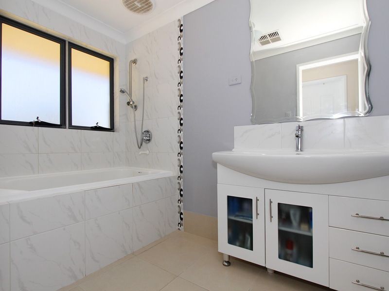 25 Quesnel Place, Joondalup WA 6027