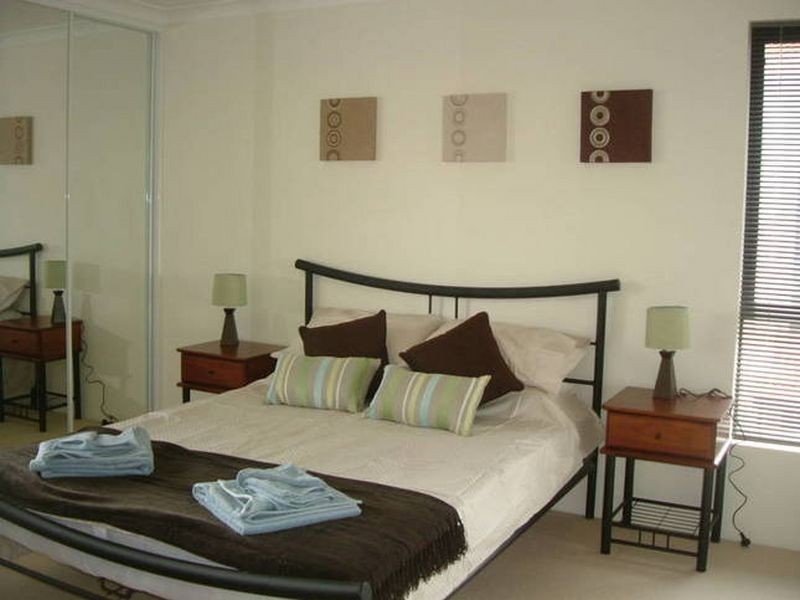 8/168 Lakeside Drive, Joondalup WA 6027