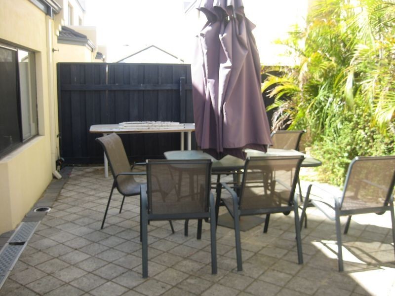 441 Lakeside Drive, Joondalup WA 6027