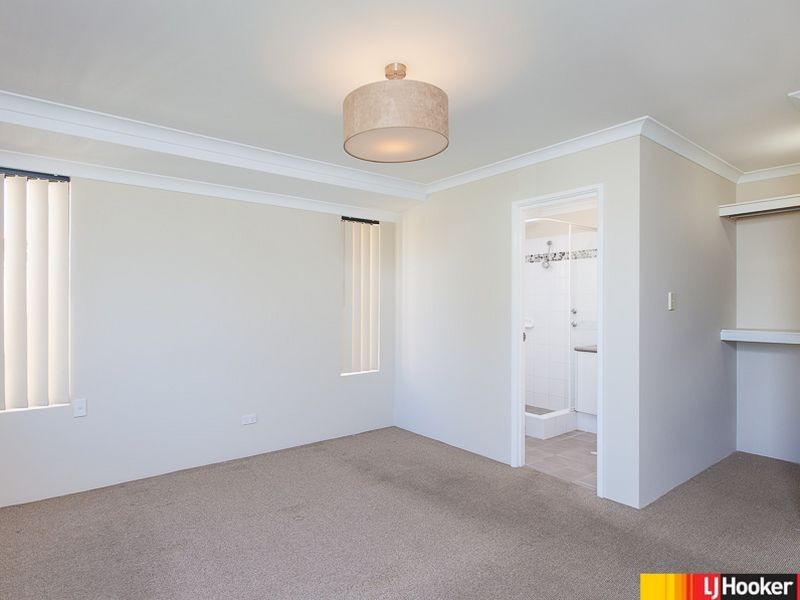 39 Yandella Promenade, Tapping WA 6065