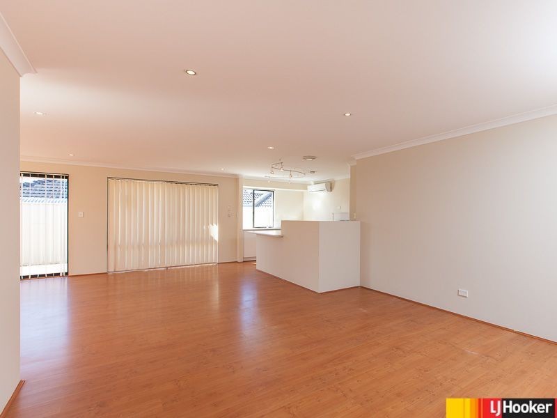 39 Yandella Promenade, Tapping WA 6065