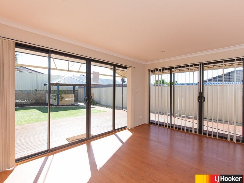 39 Yandella Promenade, Tapping WA 6065