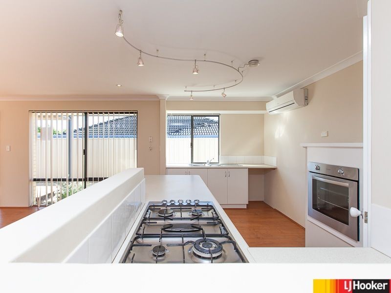 39 Yandella Promenade, Tapping WA 6065