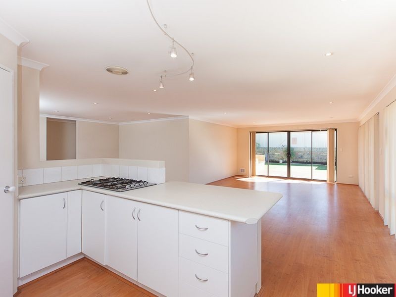 39 Yandella Promenade, Tapping WA 6065