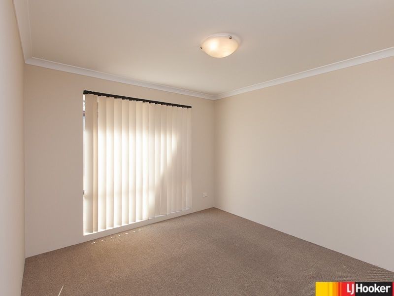 39 Yandella Promenade, Tapping WA 6065