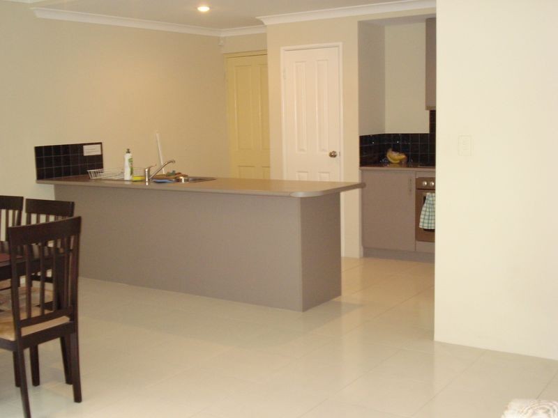 33C Lakeside Drive, Joondalup WA 6027