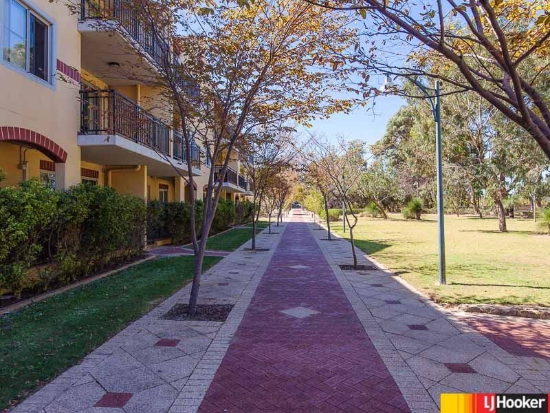 41/167 Grand Blvd, Joondalup WA 6027
