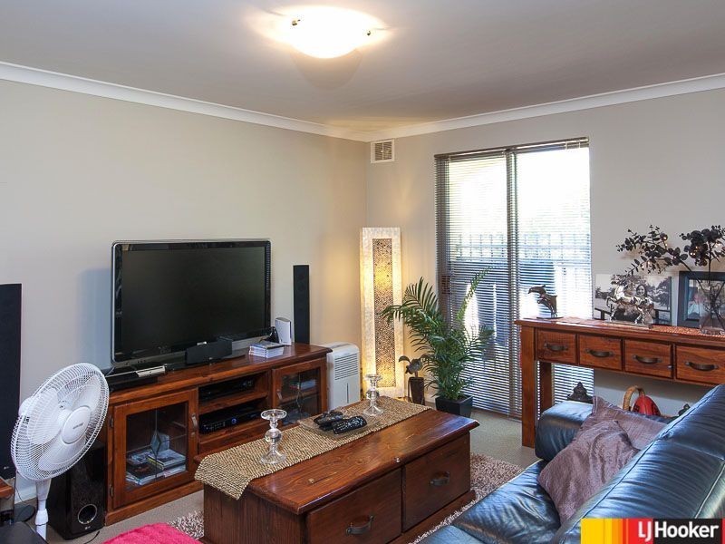 41/167 Grand Blvd, Joondalup WA 6027