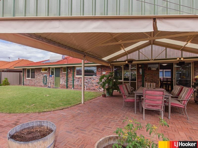 9 Debenham Way, Hillarys WA 6025