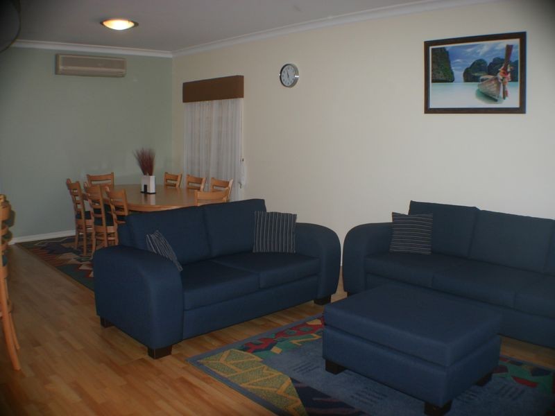 9B Shenton Avenue, Joondalup WA 6027