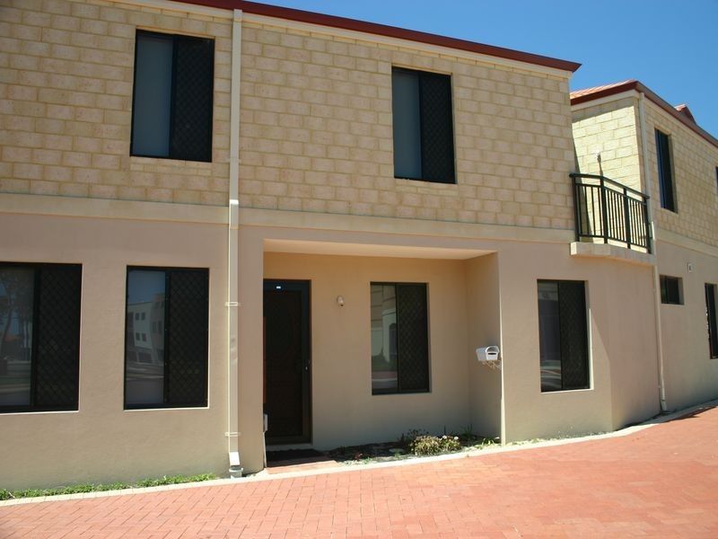 2/1 Nottinghill Street, Joondalup WA 6027