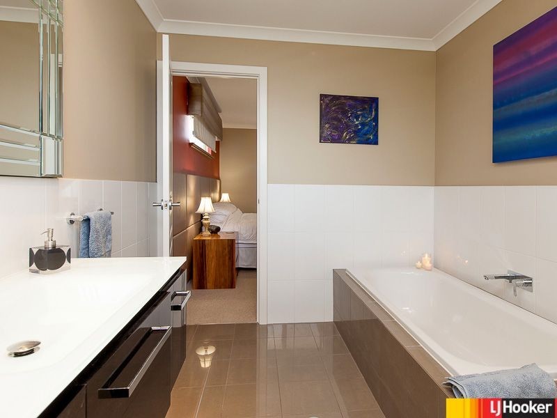 17 Lexcen Cres, Ocean Reef WA 6027