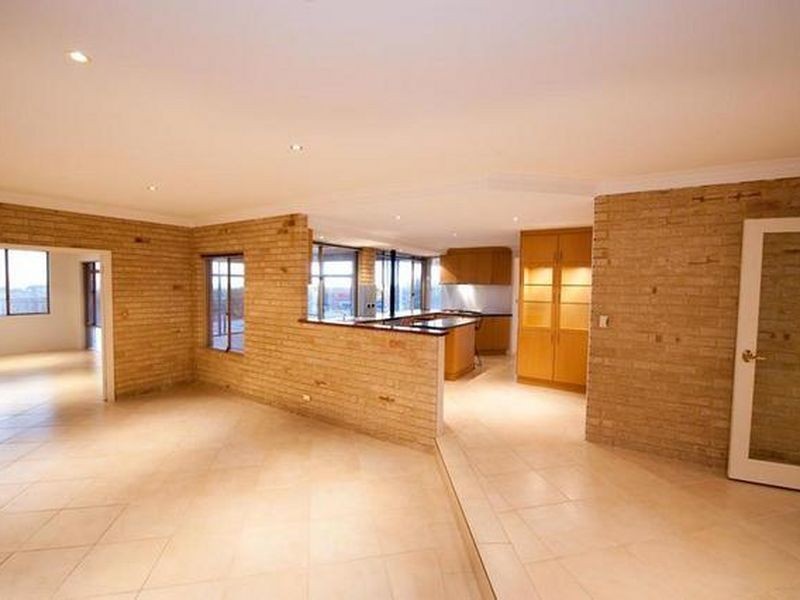 55 Naval Parade, Ocean Reef WA 6027