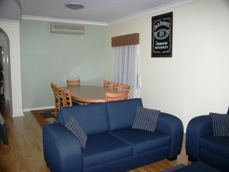 9B Shenton Avenue, Joondalup WA 6027