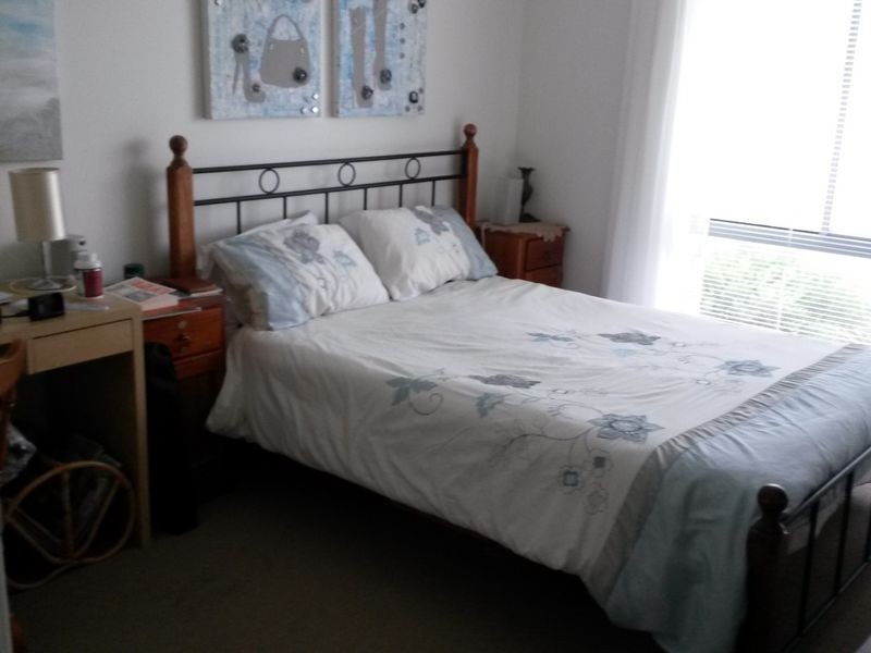 10 Ray Gardiner Vista, Tapping WA 6065