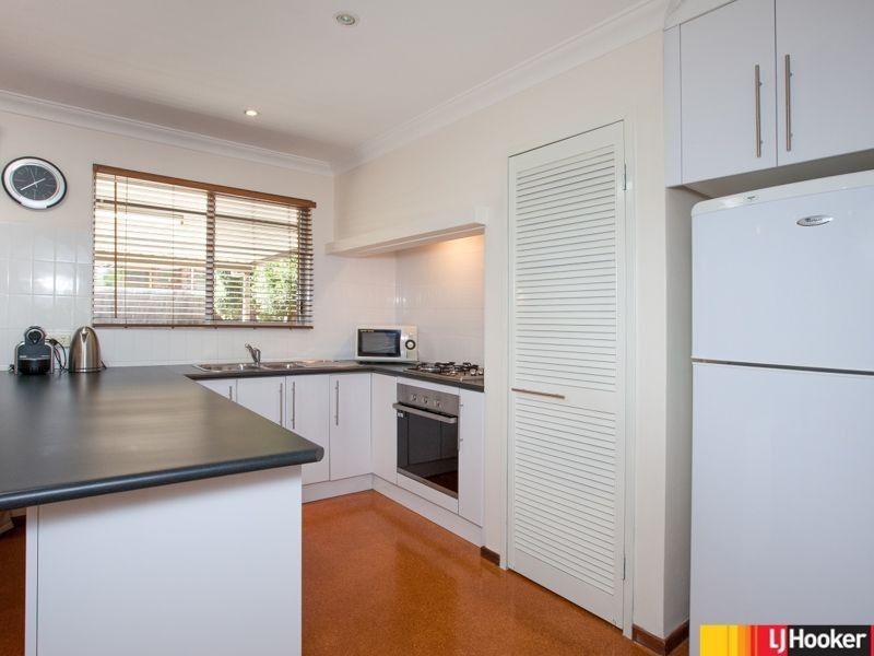 1/1B Briar Court, Kingsley WA 6026