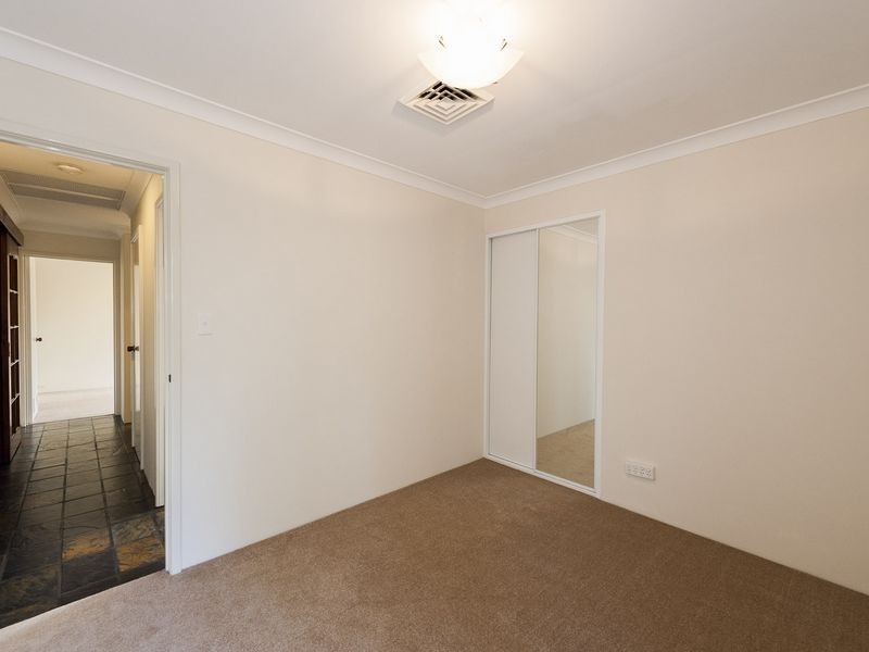 22 Contour Drive, Mullaloo WA 6027