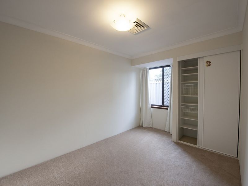 22 Contour Drive, Mullaloo WA 6027