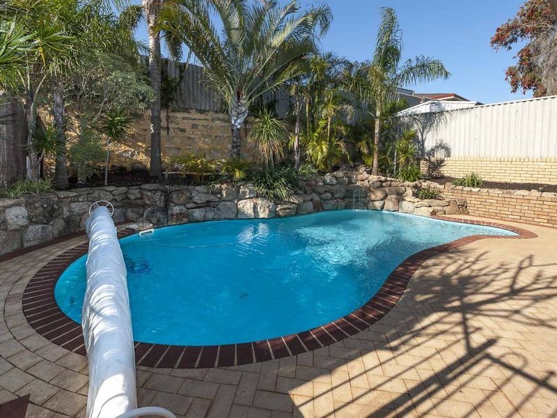 22 Contour Drive, Mullaloo WA 6027