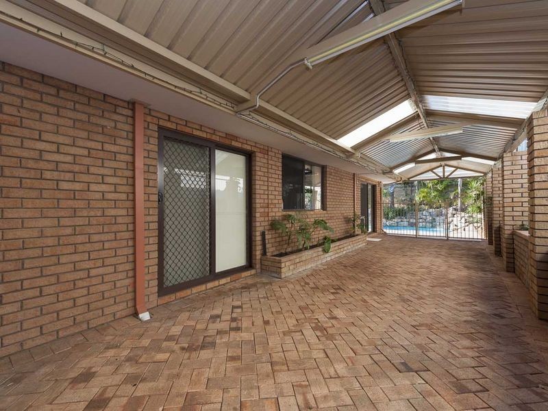 22 Contour Drive, Mullaloo WA 6027