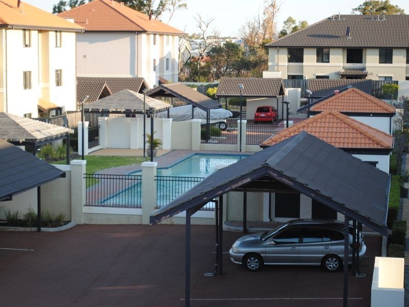 9/106 Boas Ave, Joondalup WA 6027