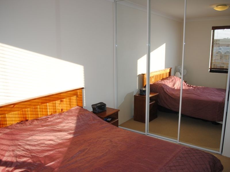 9/106 Boas Ave, Joondalup WA 6027