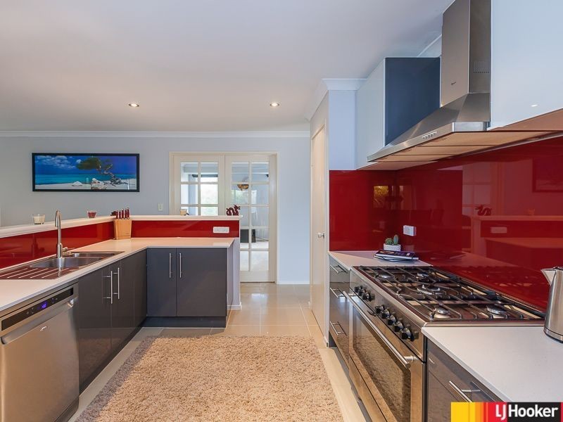 23 Jindare Loop, Carramar WA 6031