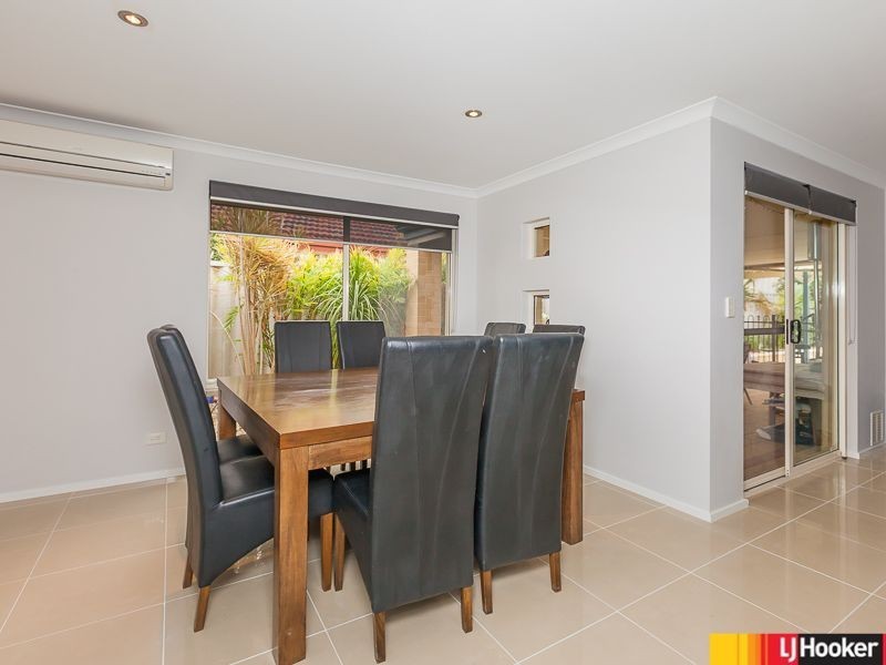 23 Jindare Loop, Carramar WA 6031