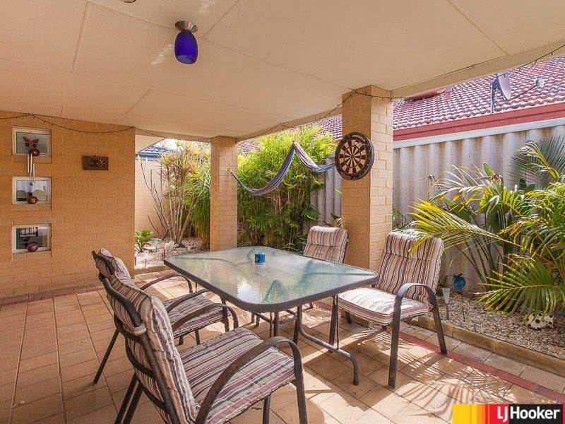 23 Jindare Loop, Carramar WA 6031