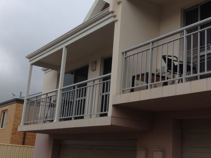 8B Wesley Rise, Joondalup WA 6027