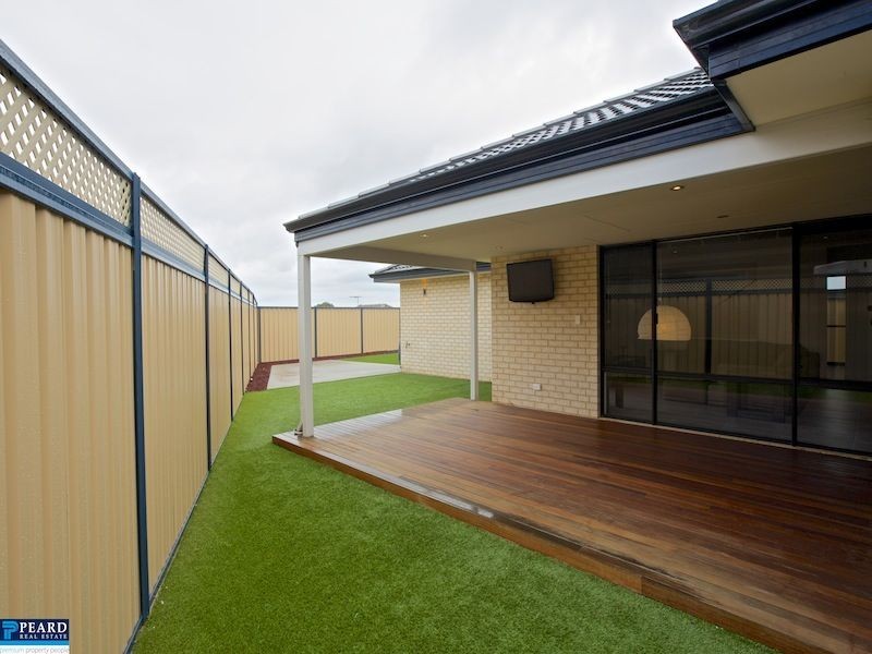 7 Prion Pass, Tapping WA 6065