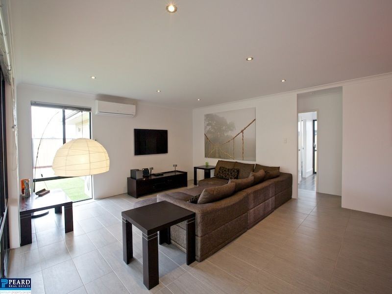 7 Prion Pass, Tapping WA 6065