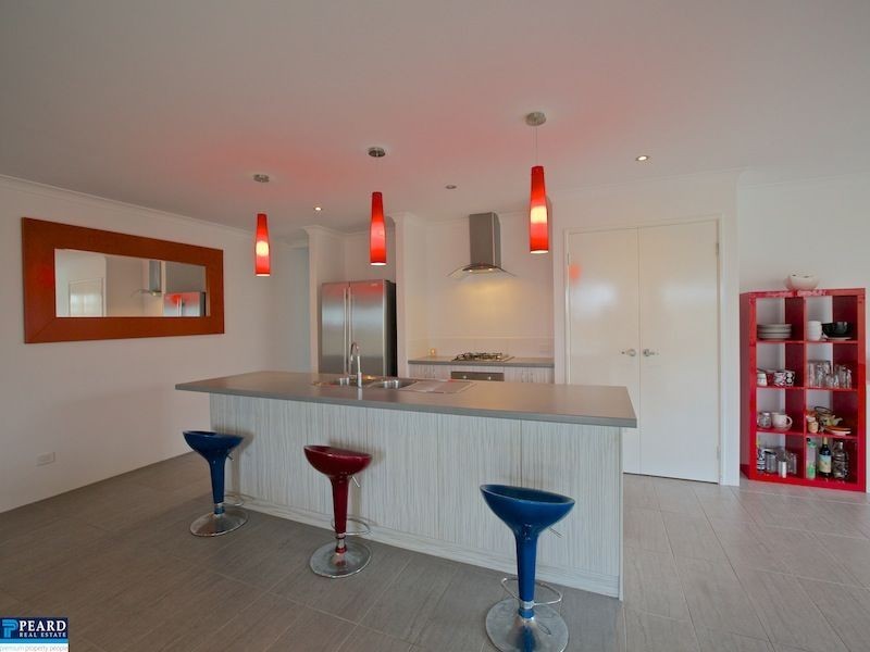 7 Prion Pass, Tapping WA 6065