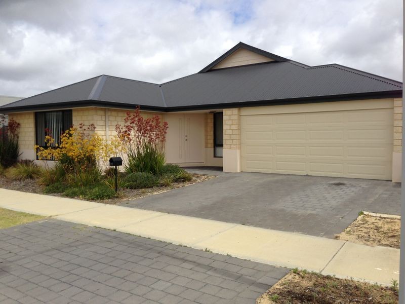 31 Montane Turn, Banksia Grove WA 6031
