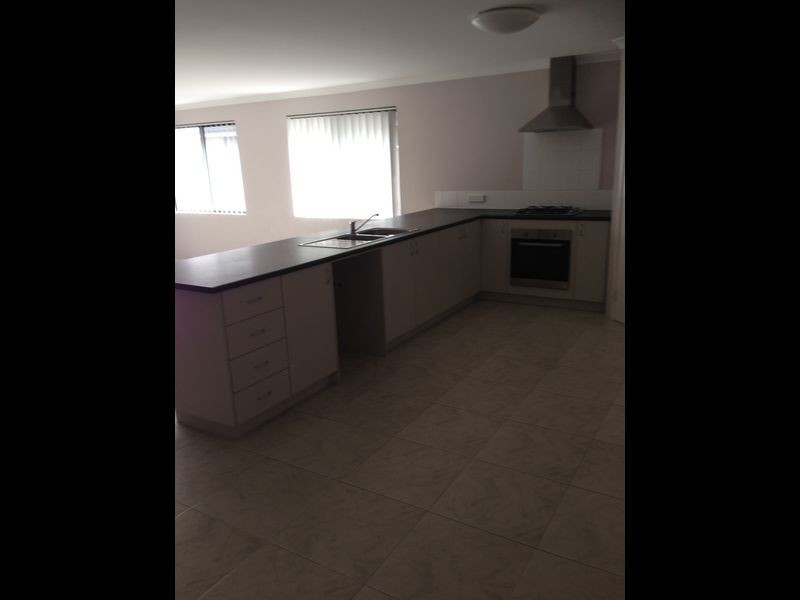 31 Montane Turn, Banksia Grove WA 6031