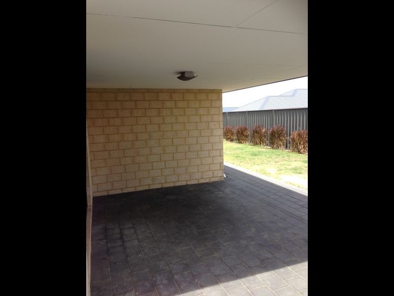 31 Montane Turn, Banksia Grove WA 6031