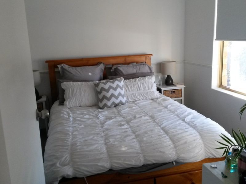 12/2 Badja Place, Merriwa WA 6030