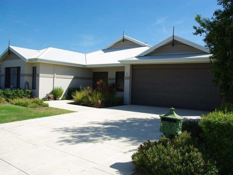 6 Bonnard Cres, Ashby WA 6065