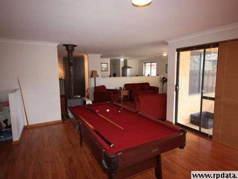 18 Burnett Drive, Clarkson WA 6030