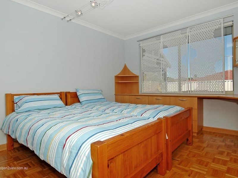 10 Seaside Gardens, Mullaloo WA 6027