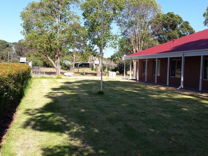 80 Old West Road, Bullsbrook WA 6084